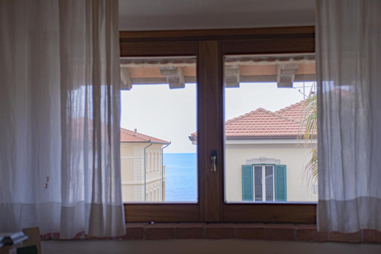 Casa Velia 78Mq A 30 Metri Dal Mare Di San Vincenzo Lägenhet Exteriör bild