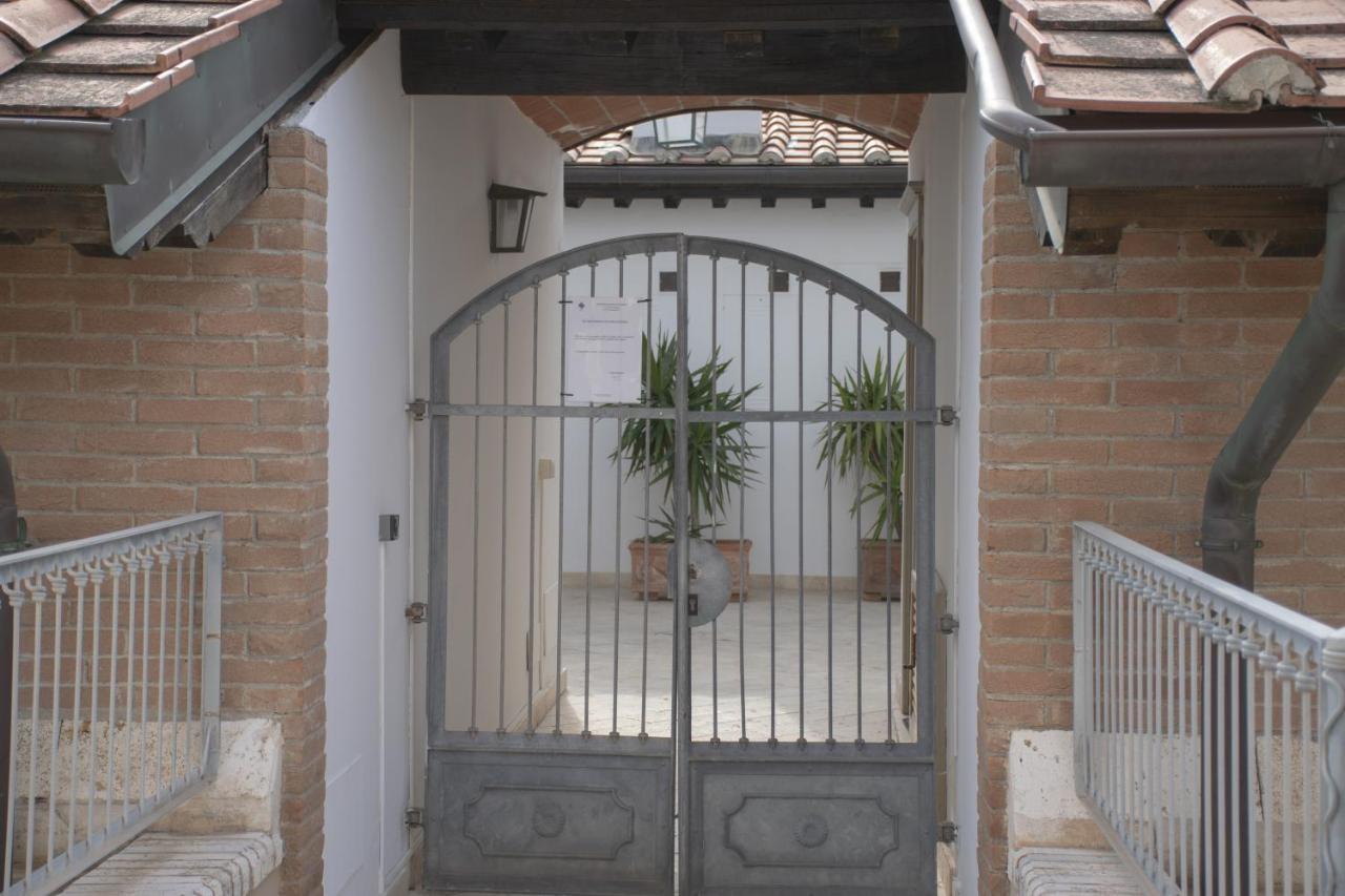 Casa Velia 78Mq A 30 Metri Dal Mare Di San Vincenzo Lägenhet Exteriör bild